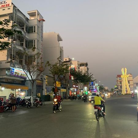 Khach San Tu Anh Hotel Ha Tien Exterior photo